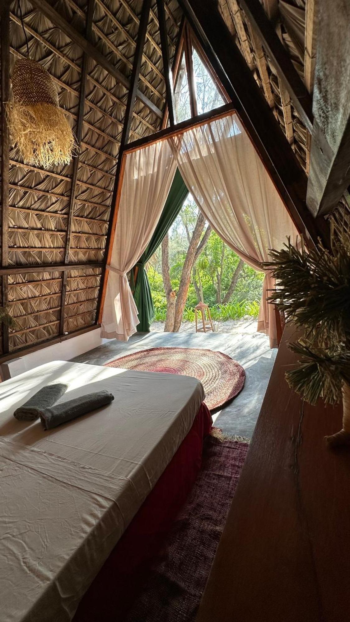 Kiteparadise-Madagascar Hotel Antsiranana ภายนอก รูปภาพ